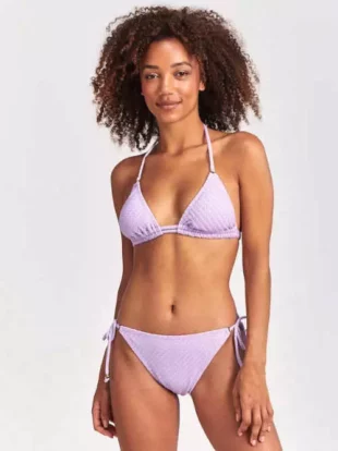 Trójkątne bikini w kolorze pastelowego fioletu